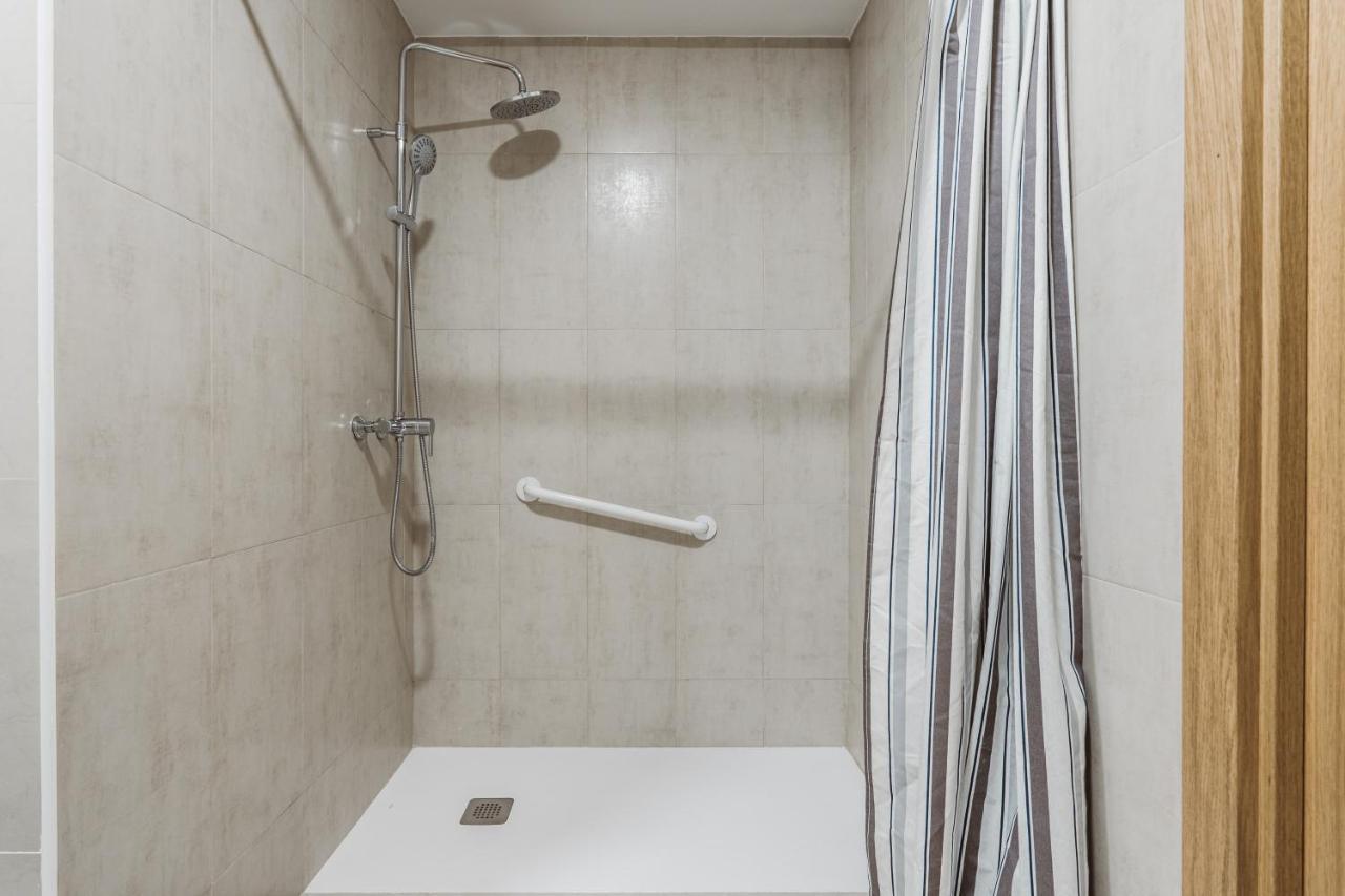 Exclusive Rooms In The Heart Of The City มาดริด ภายนอก รูปภาพ